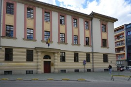 Optuženi za pokušaj ubistva: "Žena plaćena 1.200 KM da prati ...