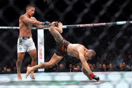 (UZNEMIRUJUĆI SNIMAK) Bizaran način da se izgubi UFC titula: Pantoža ...