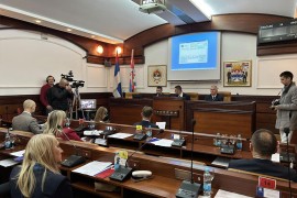 Skupština grada Banjaluka počela sa 55 minuta kašnjenja