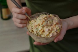 Greška koja može da vas košta zdravlja: Evo koliko ruska salata ...
