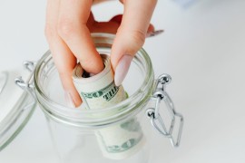 Dolar u padu: Očekuje ga najgora godina od 2017.