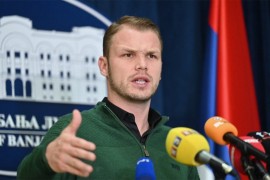 Stanivuković jeo pasulj i luk, pa ponovo govorio o civilnom roku (FOTO)
