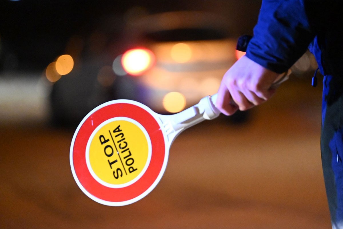 Drama u policijskoj stanici: Pokušali vozaču izvaditi drogu iz usta, preminuo u bolnici