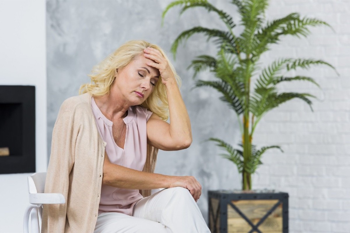 Hormonska oluja u našoj duši – kako menopauza utiče na raspoloženje