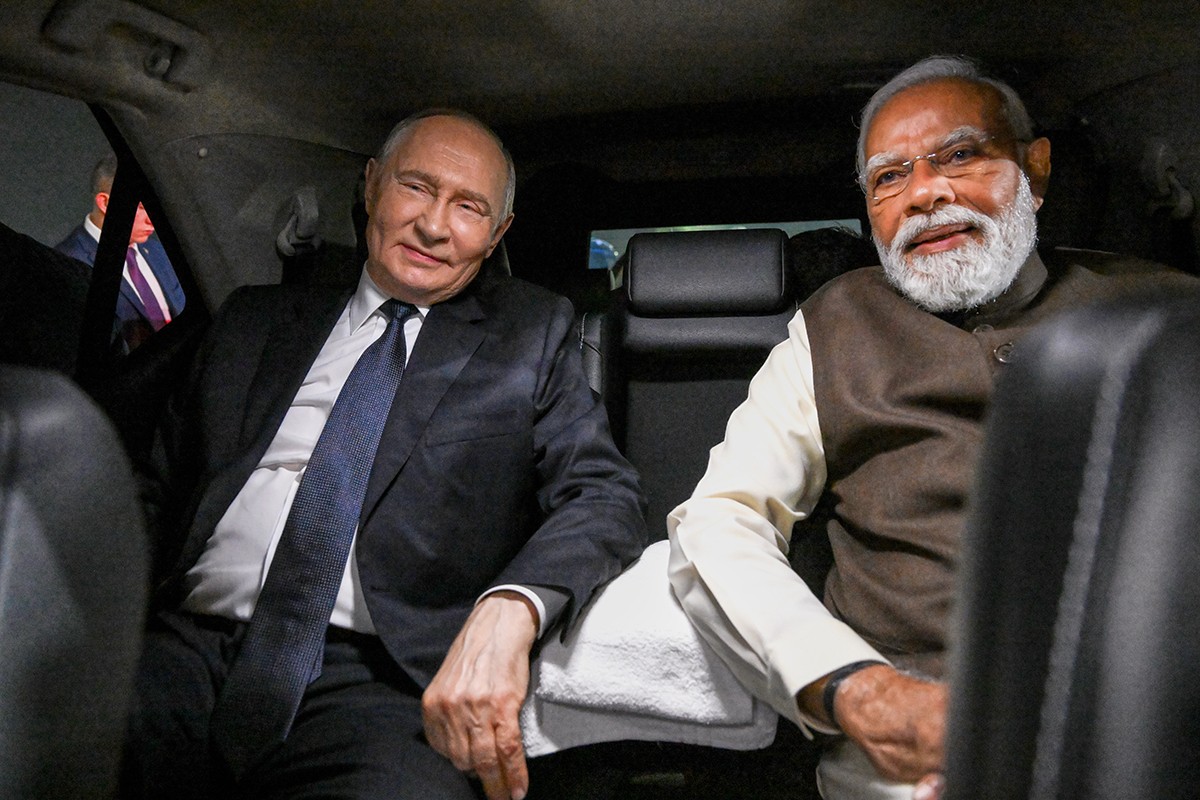 Putin: Zašto Indija ne smije, a SAD smije kupovati rusko gorivo?