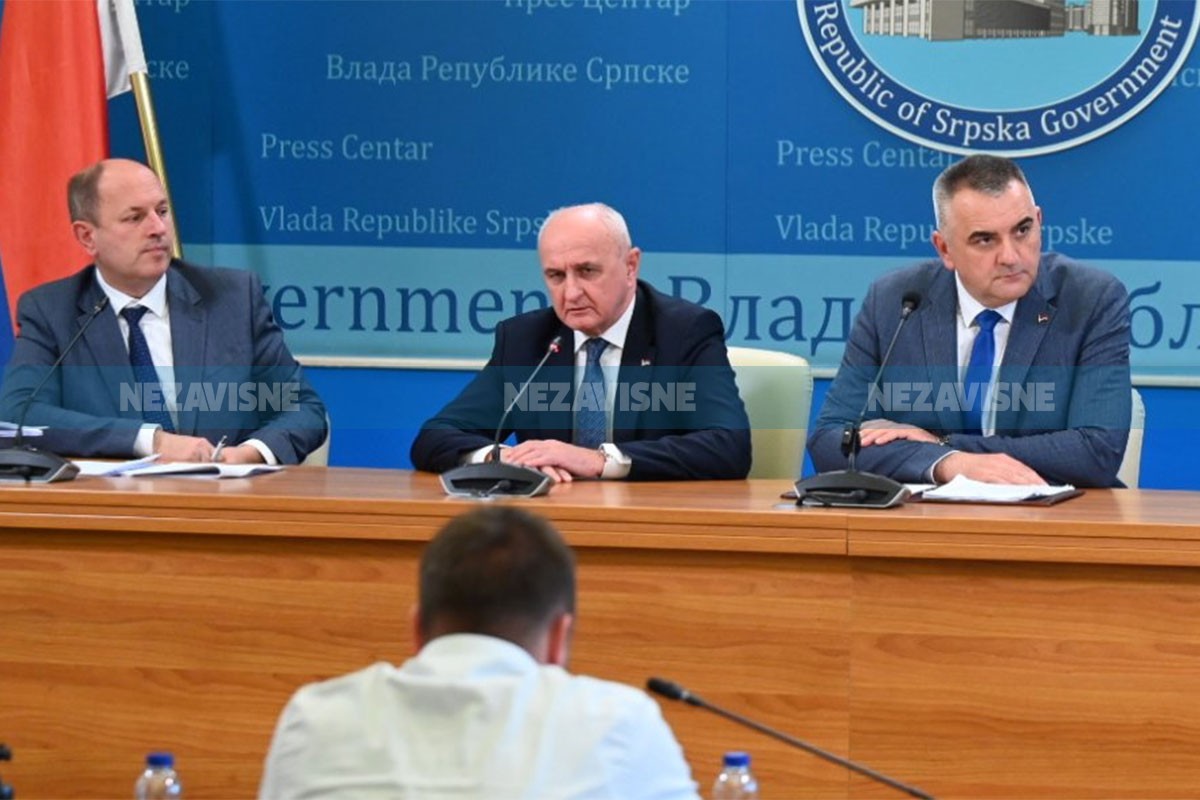 Minić: Đokić i Petrović ne odustaju od poskupljenja struje