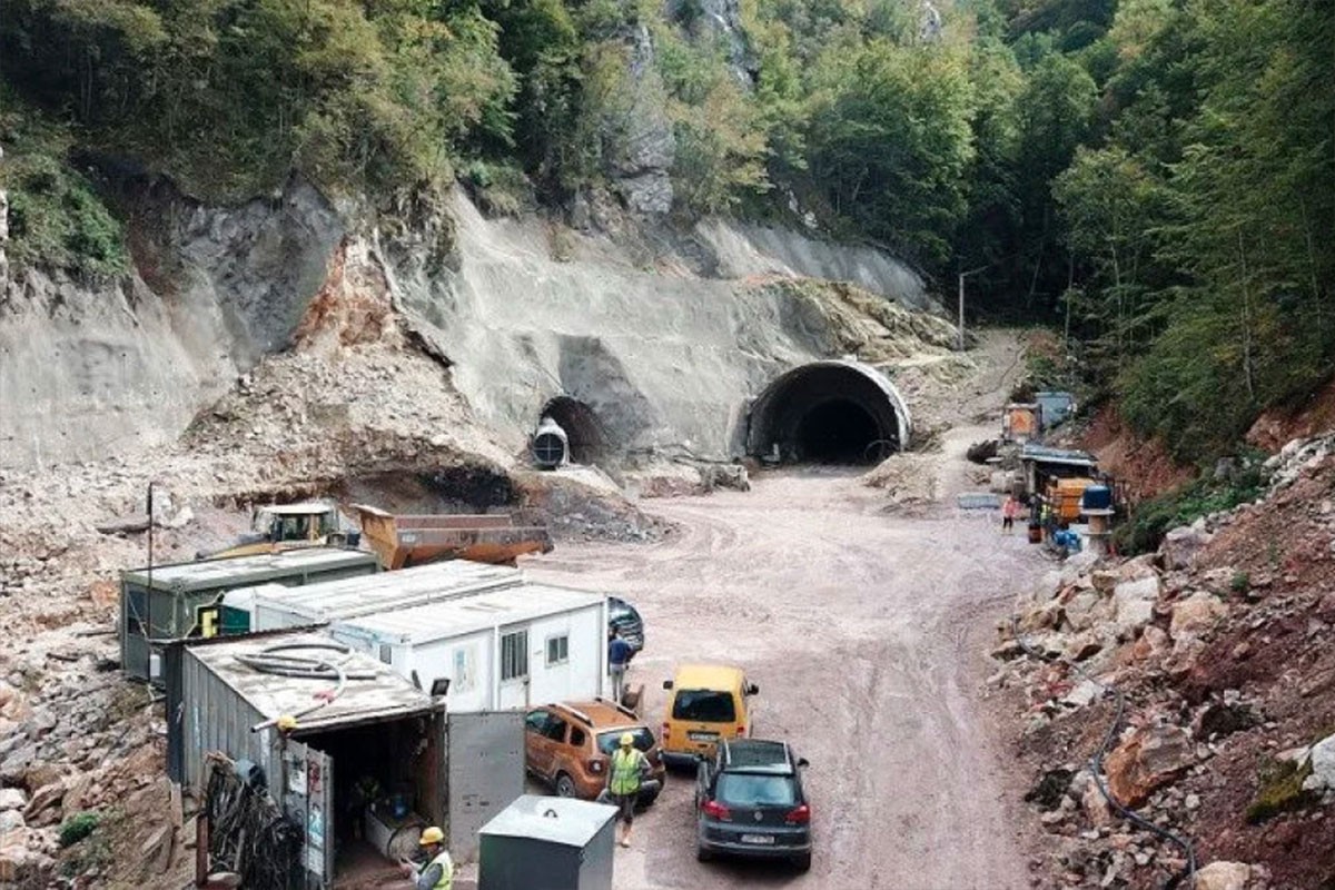 Kako je tunel Hranjen progutao milione