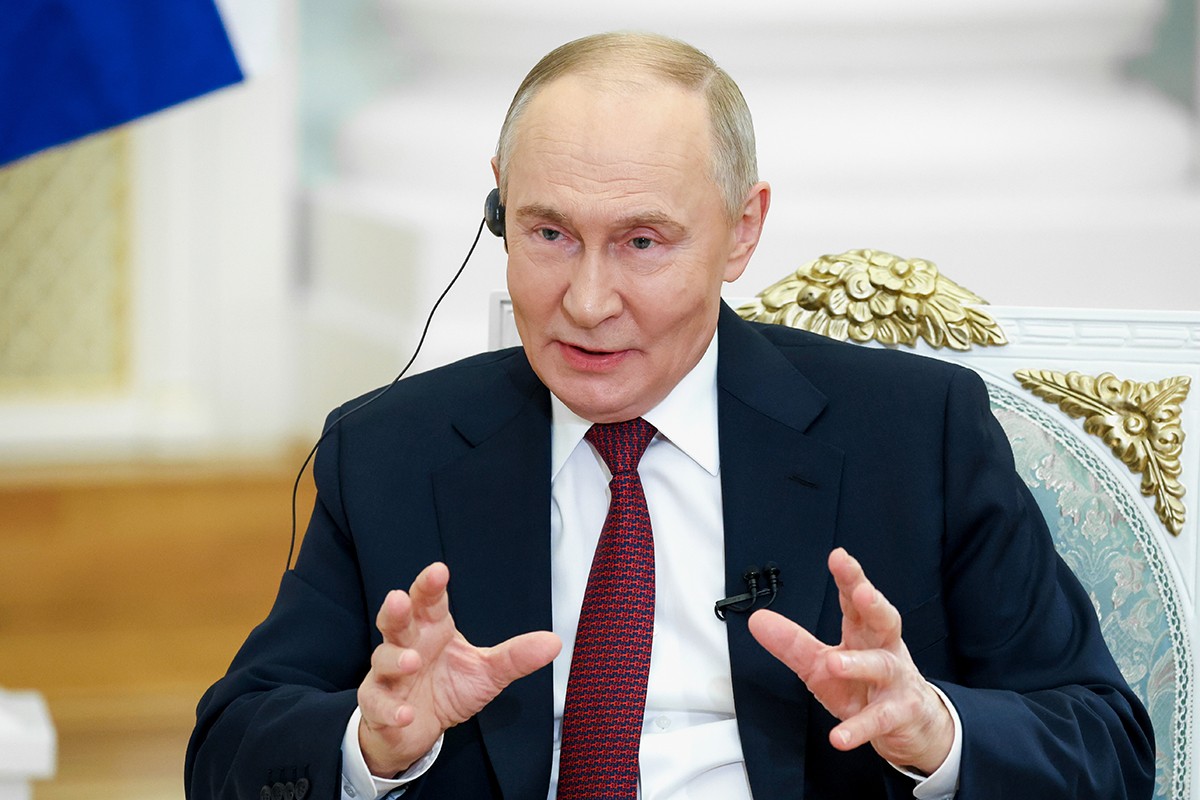 Građani zatrpali Putina pitanjima:Više od 700.000 zahtjeva za direktnu liniju