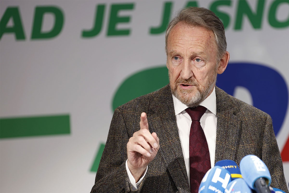 Izetbegović čestitao Krnjiću što nije glasao da se otvori novi prelaz Gradiška