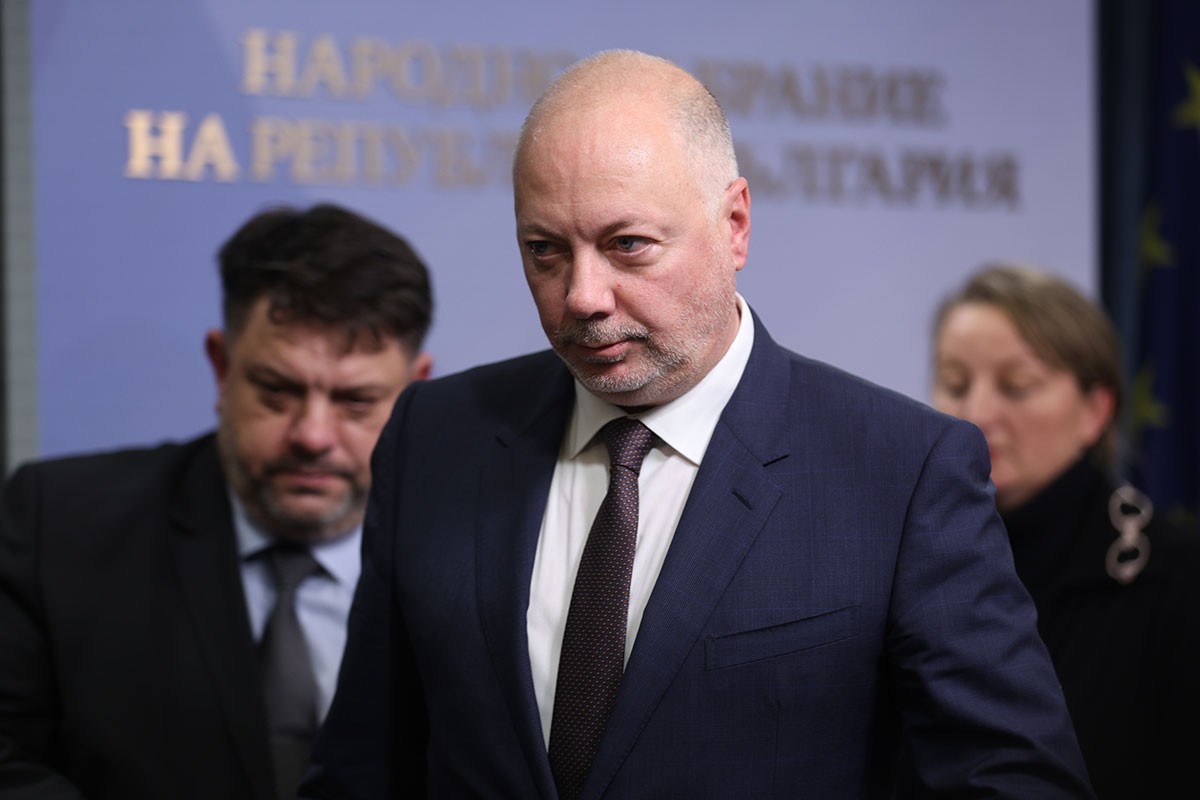 Parlament Bugarske jednoglasno prihvatio ostavku vlade
