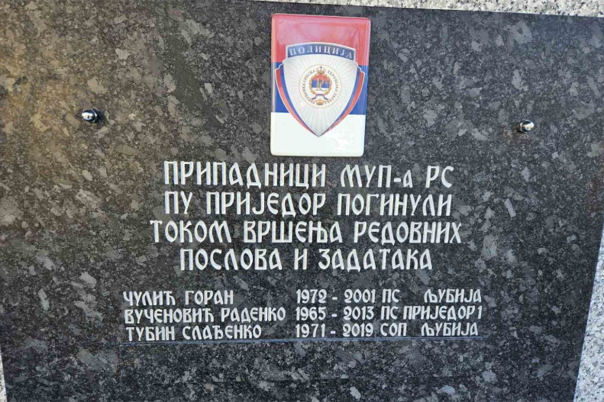 Radenko Bašić uklonjen sa spomen-ploče poginulim policajcima