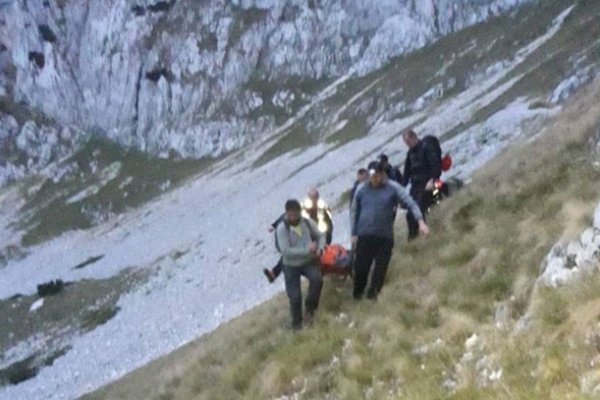Drama na Durmitoru: Troje stranih turista zaglavljeno na ski liftu