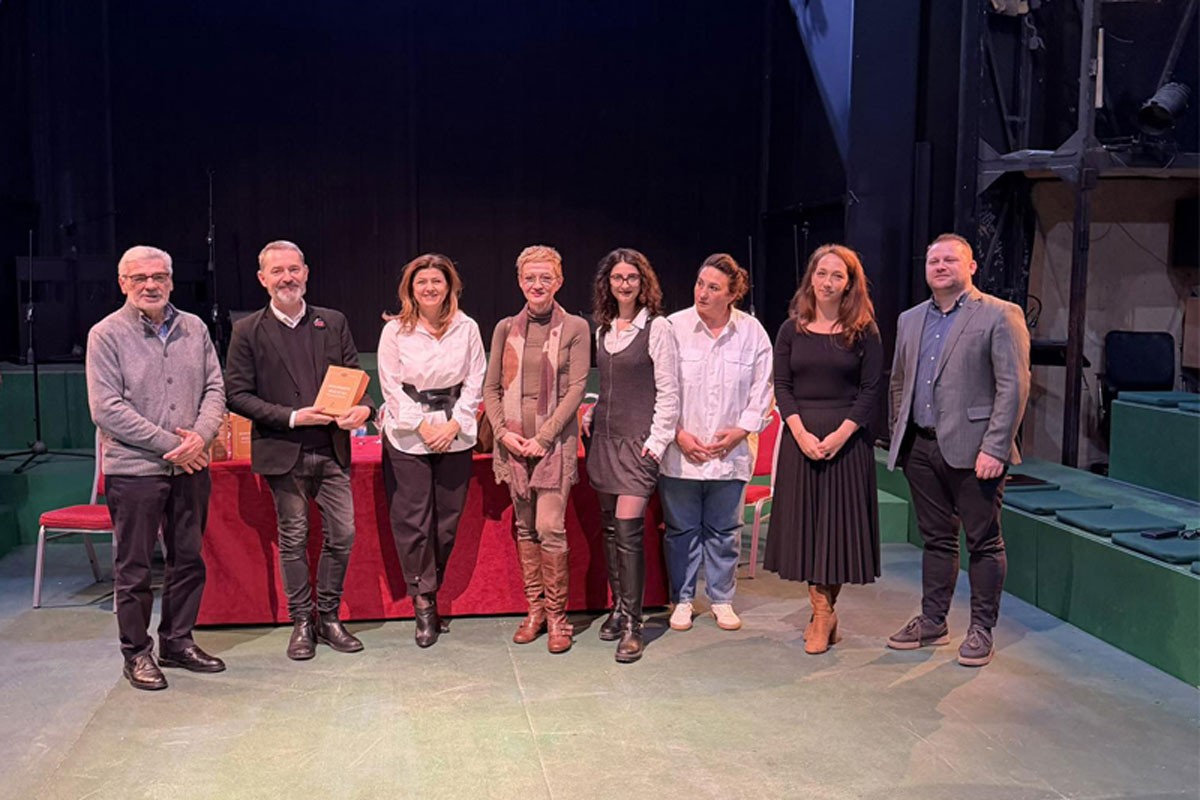 U Banjaluci promovisana edicija dramskih tekstova "Pozorište kod kuće"