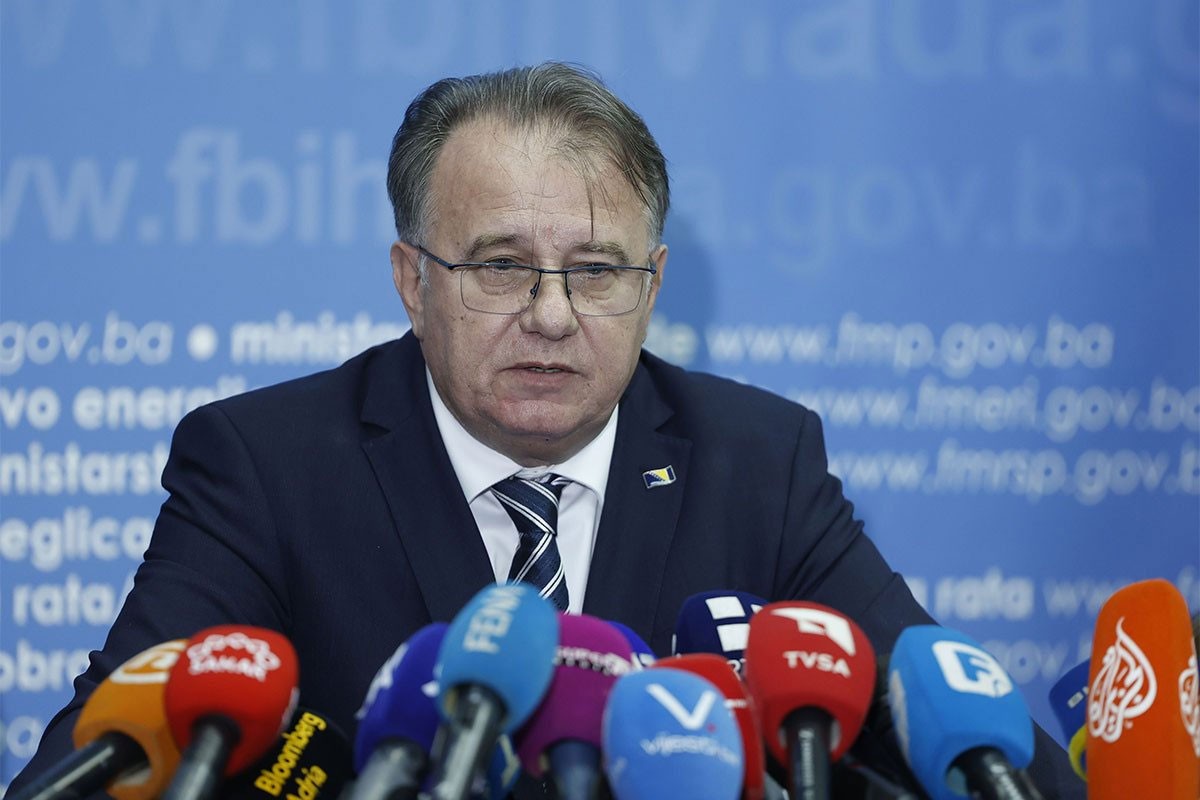 Detalji akcije u Sarajevu: "Predmet pretresa nije bila kancelarija koju koristi Nikšić"