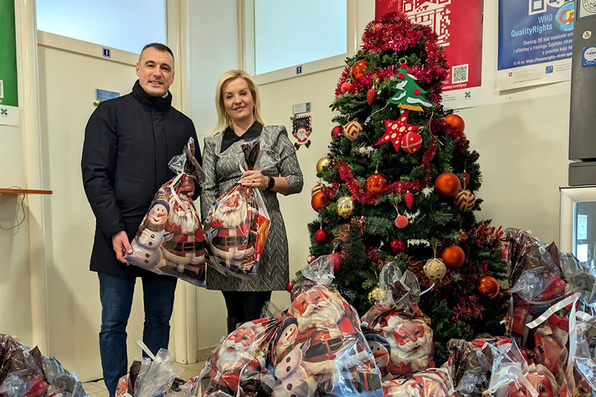EVL donirala 100 paketića Centru za socijalni rad Banjaluka