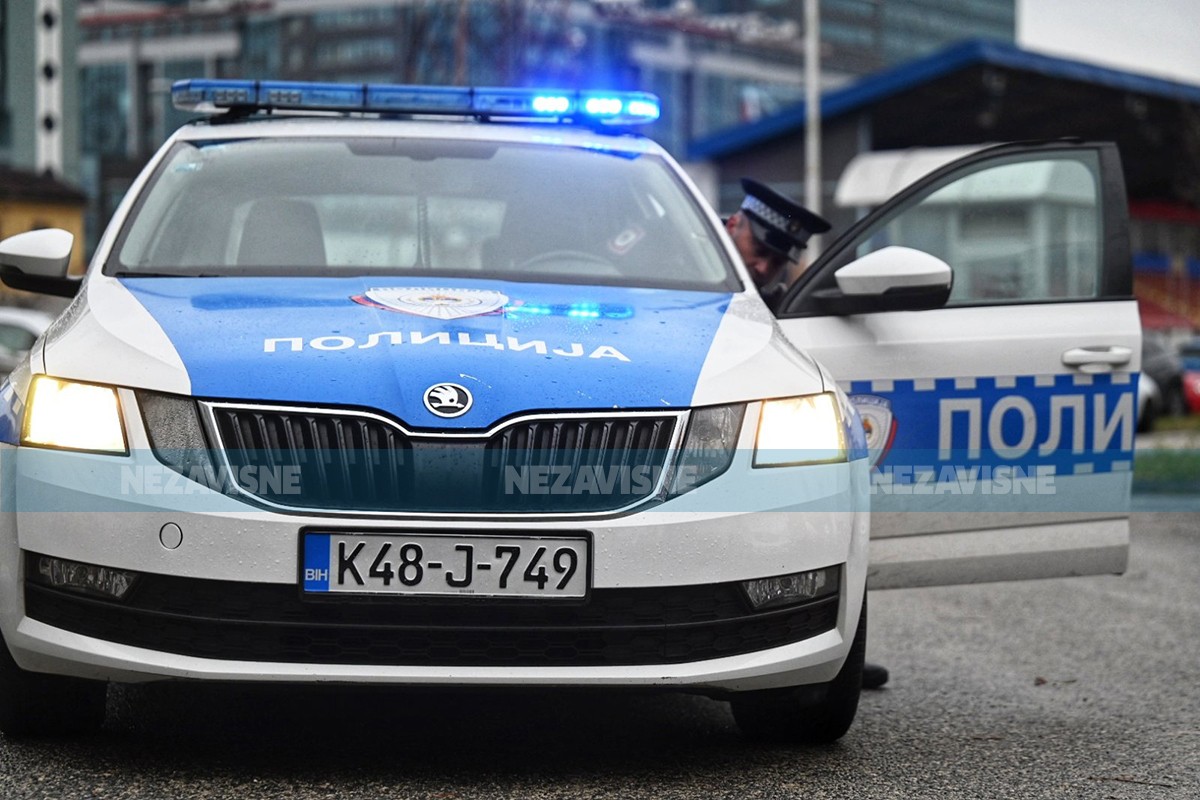 Uhapsili dvojicu Banjalučana: Jedan bio na potjernici, drugi imao drogu