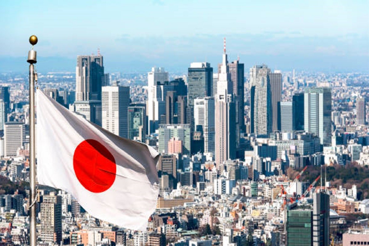 Japanska vlada odobrava rekordni odbrambeni budžet