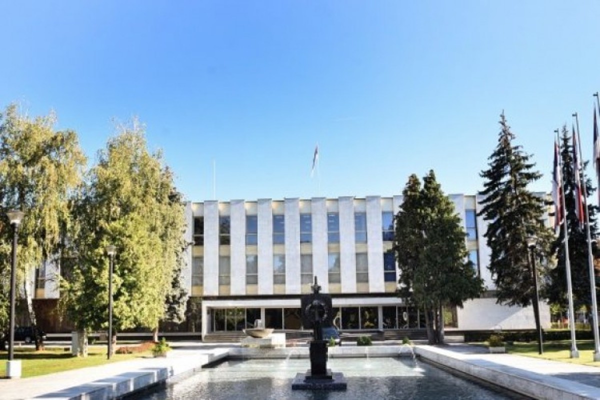 SDS i SPS danas zasjedaju u Banjaluci: Poznata satnica i lokacije