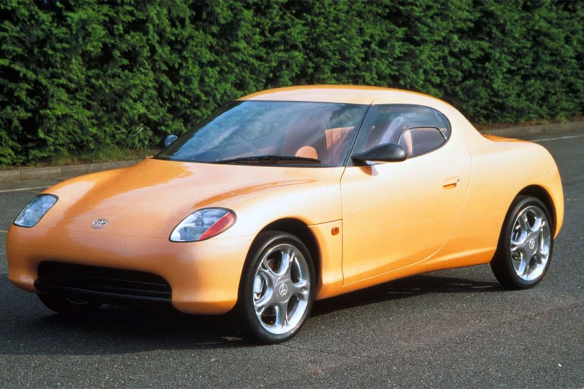 Toyota je jednom napravila kupe težak samo 450 kg