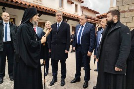 Dodik dočekao Vučića u rodnom mjestu Svetog Vasilija Ostroškog ...