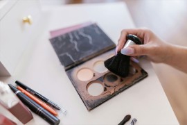 Riješena dilema: Kada ide korektor, a kada puder