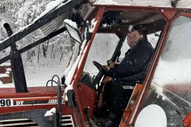 Traktorista postao najpoželjniji komšija: "Računaj na nas i krvi ako ...