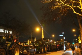 Poljoprivrednici napustili Pariz, protesti eskalirali u Tuluzu