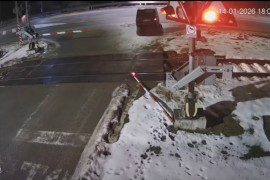 Srušena rampa na jednom od najzloglasnijih prelaza (VIDEO)