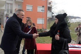 Porodice poginulih boraca i RVI dobile ključeve od stanova