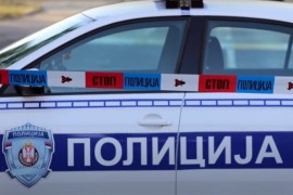 Pokušao da prenese automatsku pušku na Batrovcima