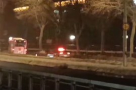 Teška saobraćajna nezgoda u Sarajevu: Automobil završio na krovu