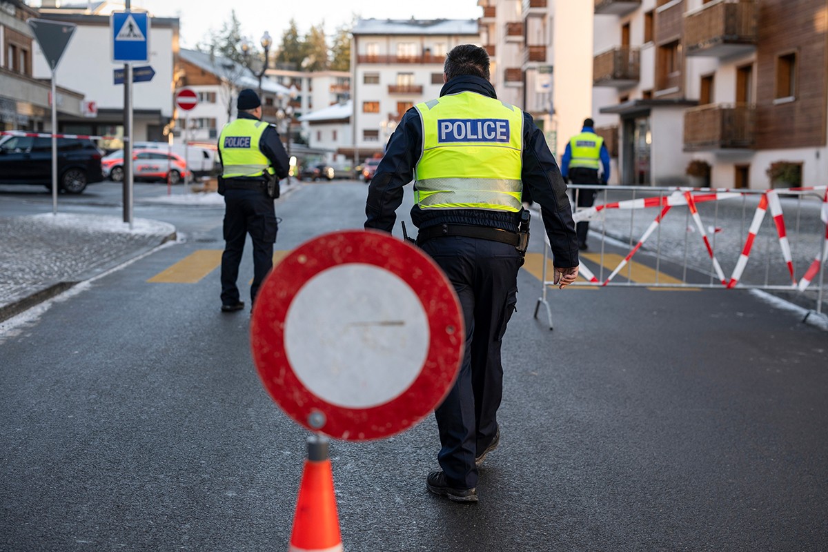 Detalji stravičnog požara u Švajcarskoj: Najmanje 10 mrtvih, više povrijeđenih (FOTO)
