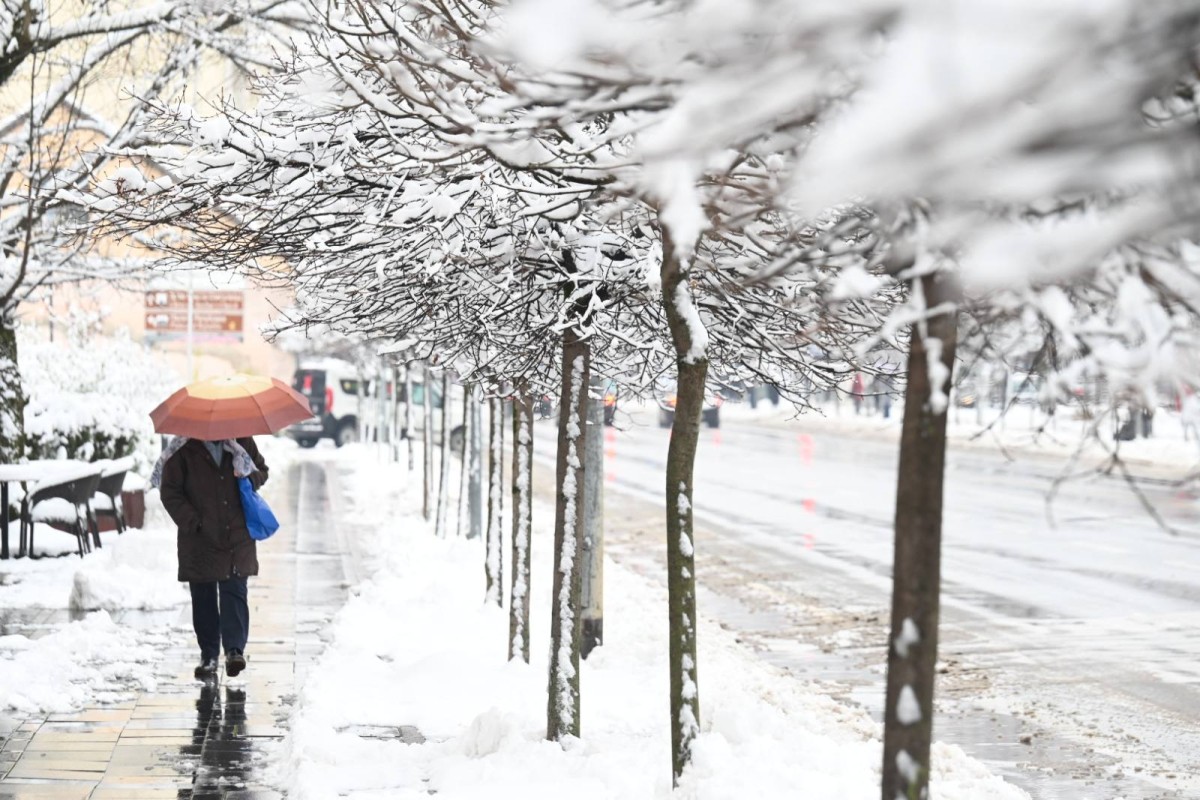 Zima ne popušta: Meteorolozi najavili minus 18, snijeg i ledenu kišu
