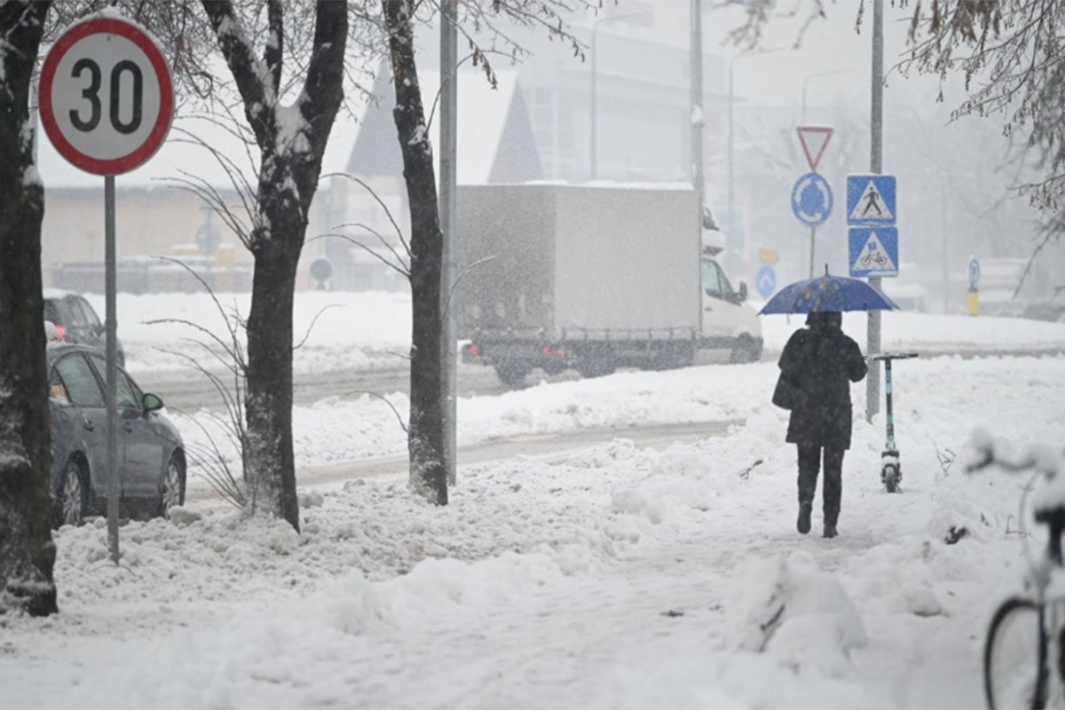 Kakvo vrijeme nas očekuje narednih dana: Debeli minus, snijeg i vjetar