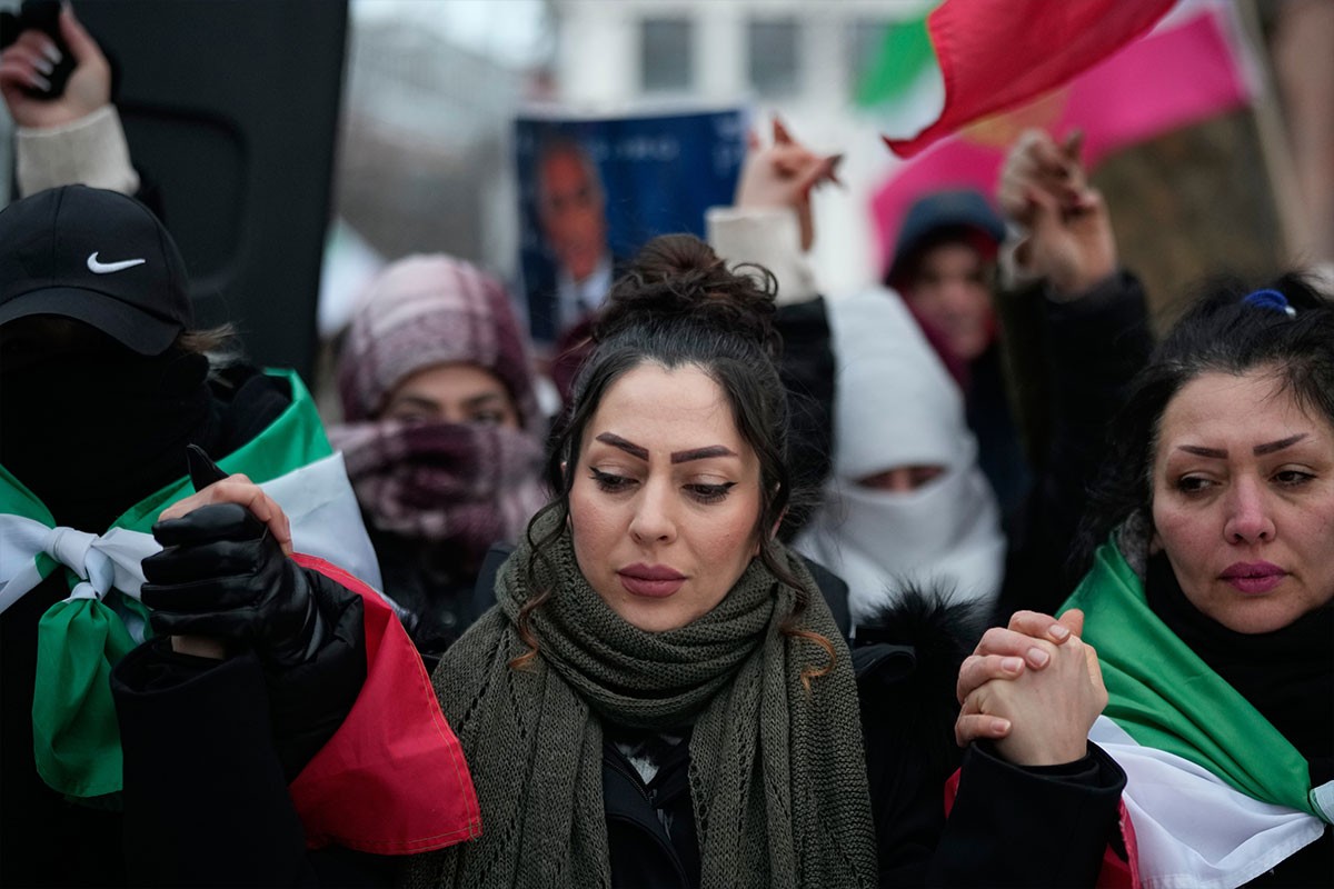 Iranska vlada radi na obnavljanju internet usluga u zemlji