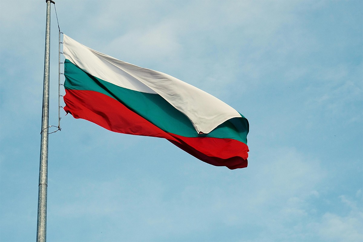 Bugarska diplomatija tvrdi: Napadnuta Ambasada u Skoplju