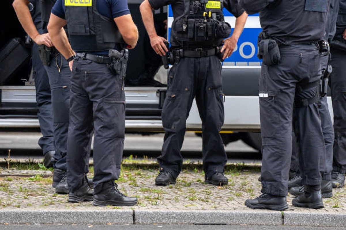 Policija u Hamburgu filmskom akcijom zaustavila auto