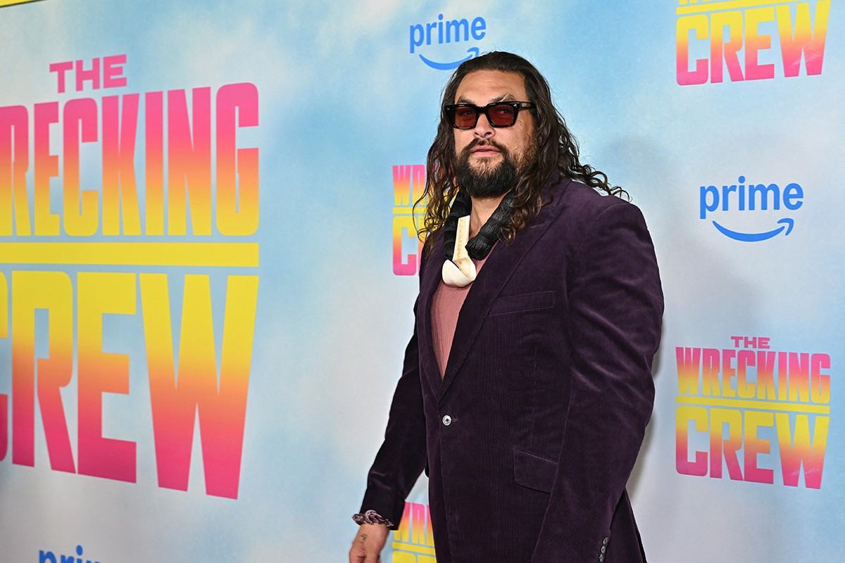 Džejson Momoa uživa u ljubavi sa 13 godina mlađom glumicom (FOTO)