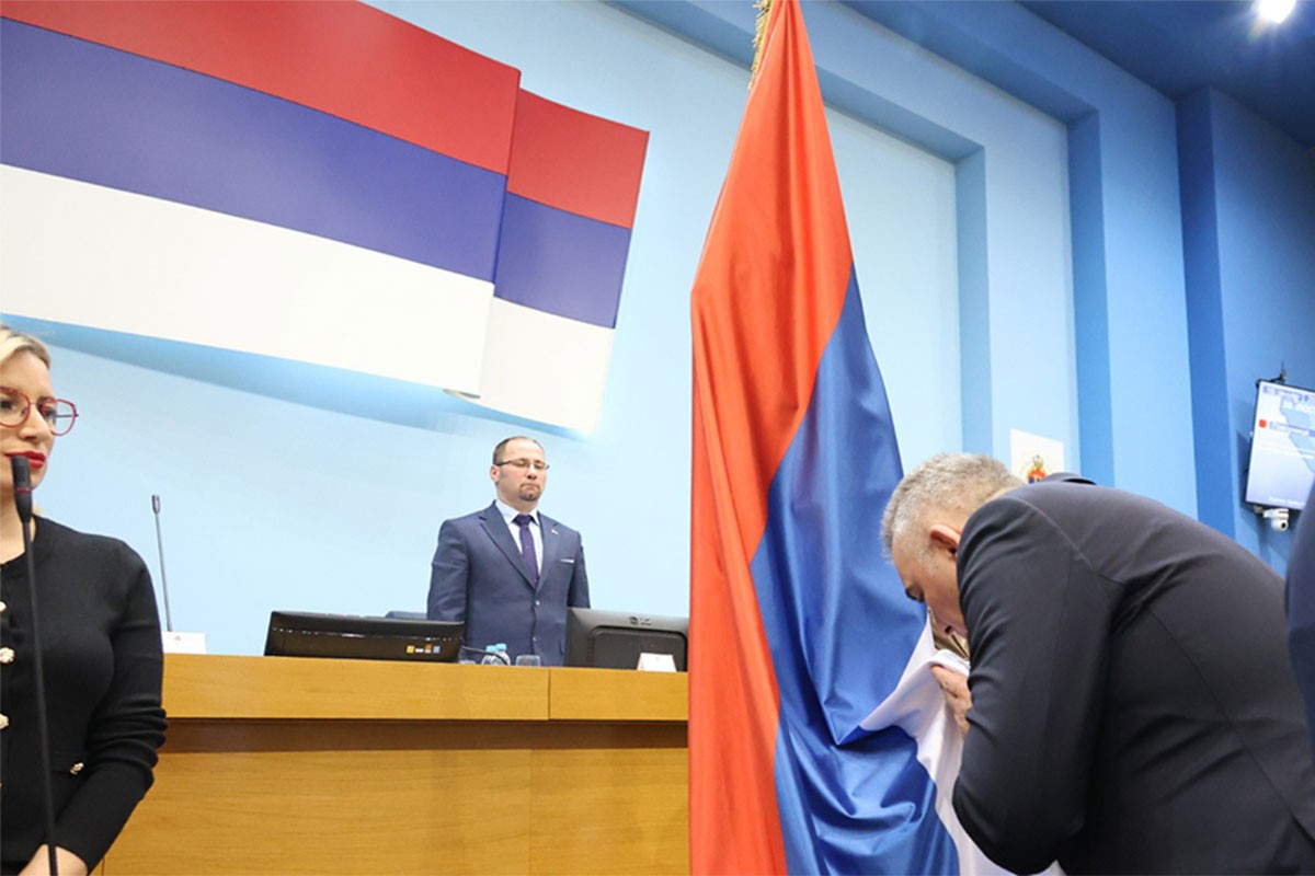 Minić i ministri polažu zakletvu u Hramu Hrista Spasitelja
