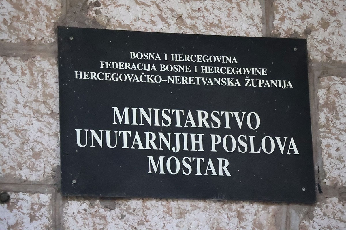 Poginuo pješak u Mostaru