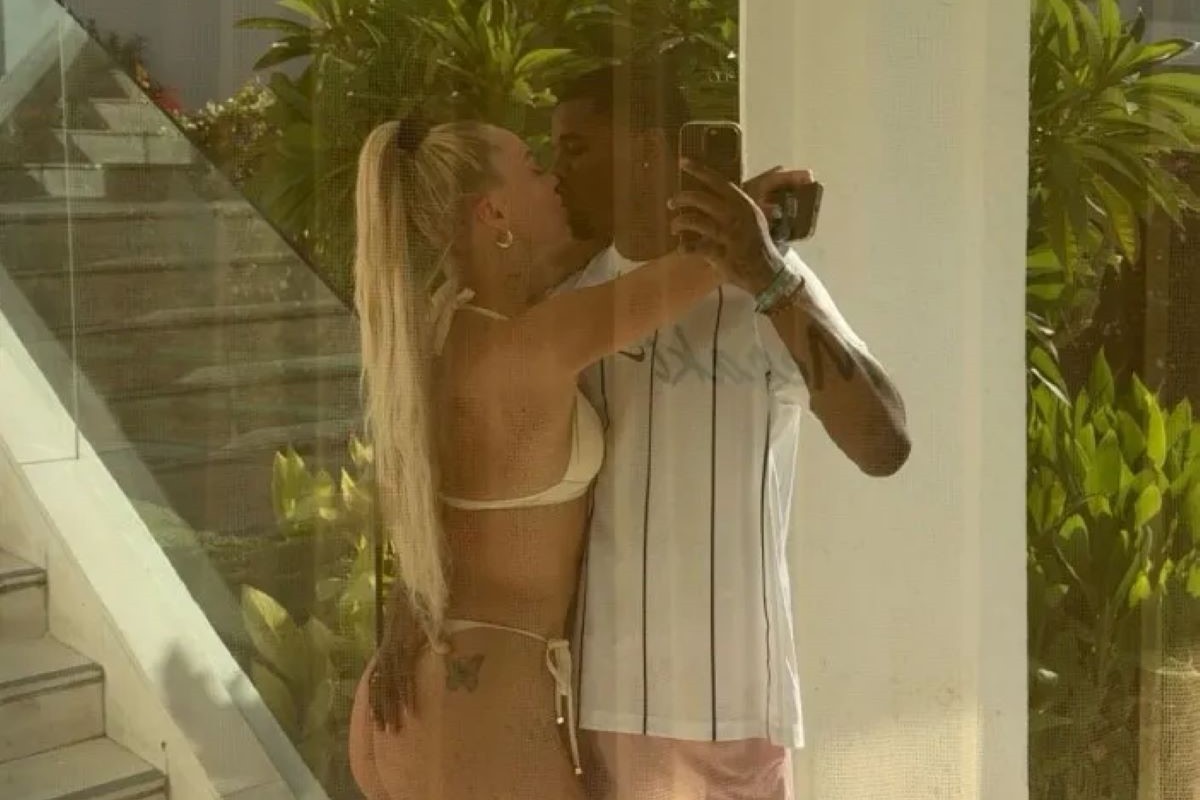 Sve pršti od strasti: Jedna od najseksi sportistkinja zavela još jednu zvijezdu (FOTO)
