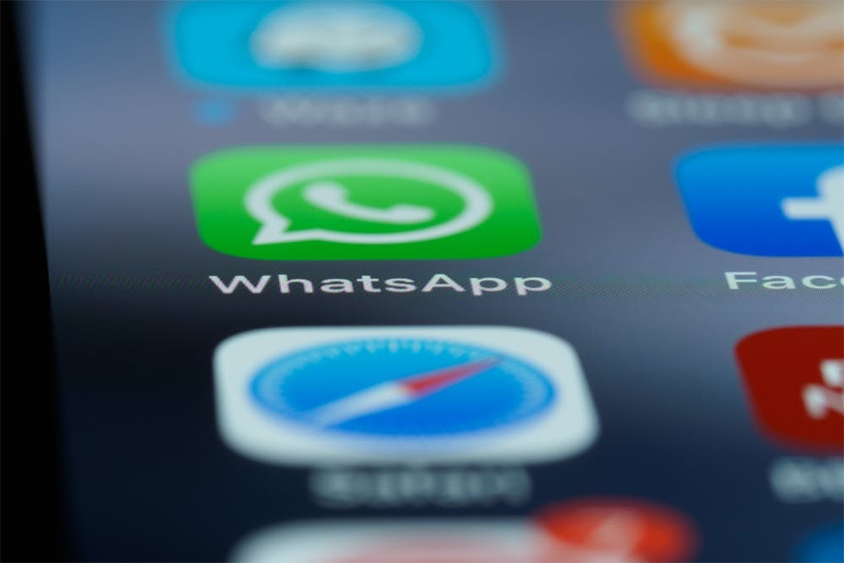 WhatsApp zaključava naloge