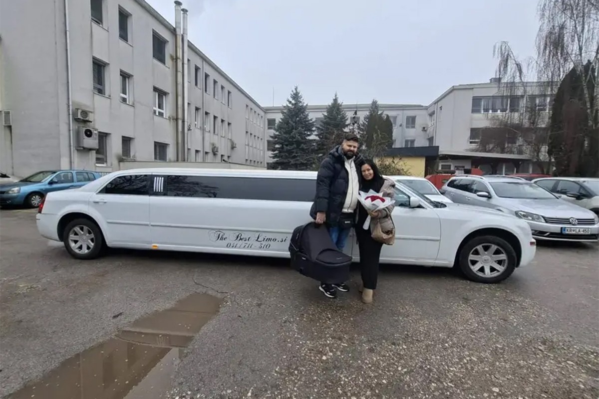Hit u Sloveniji: Po suprugu i bebu došao u bijeloj limuzini (FOTO)