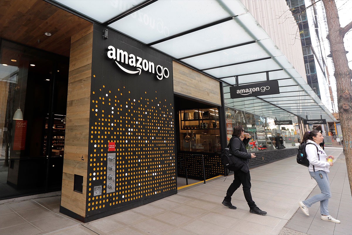 Amazon zatvara sve prodavnice Amazon Go i Amazon Freš