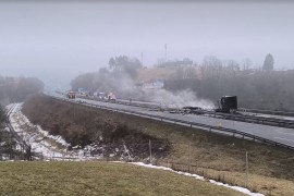 Lančani sudar u Sloveniji: Zapalio se kamion, dva vozača u bolnici ...