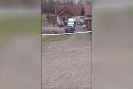 Komšije pričaju o hororu u Sloveniji: Davio ženu pa pucao na sina