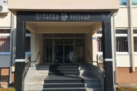 Savičić ponovo u fotelji, Kurtinović razmišlja o novoj tužbi