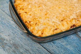 Zapečene makarone sa piletinom i susamom
