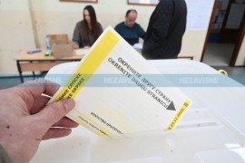 U Doboju prijavljen problem na jednom biračkom mjestu