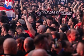 OEBS i UN traže istragu zbog skandiranja "Za dom spremni" u Širokom ...